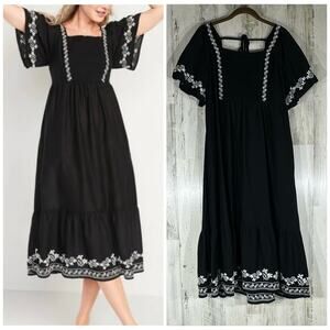 Old Navy Midi Dress Size Large Smocked Embroidered Floral Tiered Milk Maid Boho